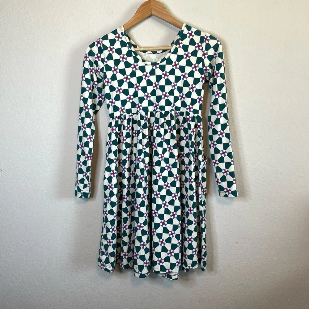 Hanna Andersson Long Sleeve Skater Style Green Pinwheel Peppermint Swirl Dress